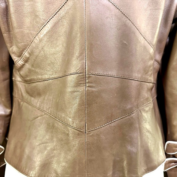 VALENTINO Garavani vintage 💯 Lambskin jacket | Beautiful pre-loved condition - Picture 6 of 9